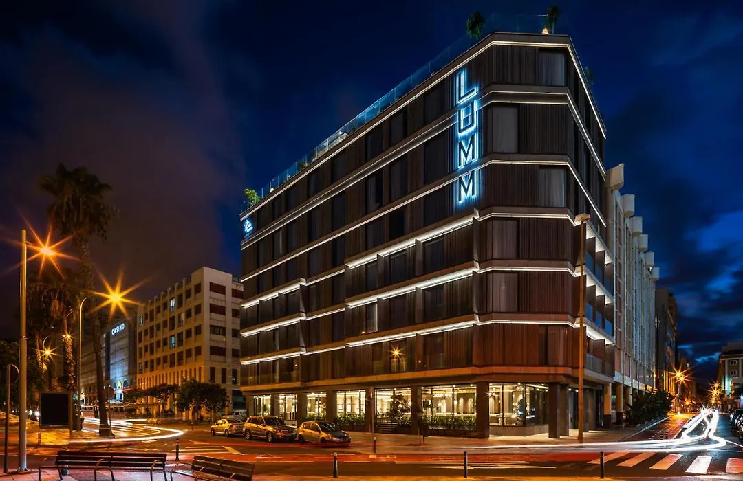 Hotel Livvo Lumm-1